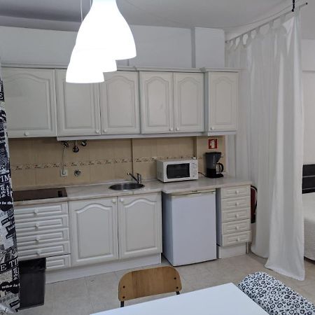 In Bed With Lisbon 15E Apartment Amadora Bagian luar foto