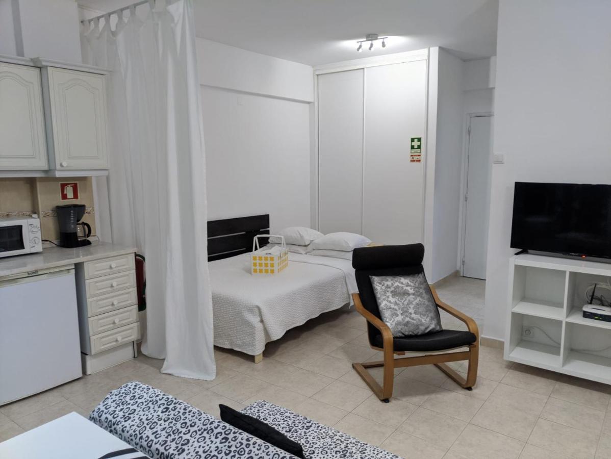 In Bed With Lisbon 15E Apartment Amadora Bagian luar foto