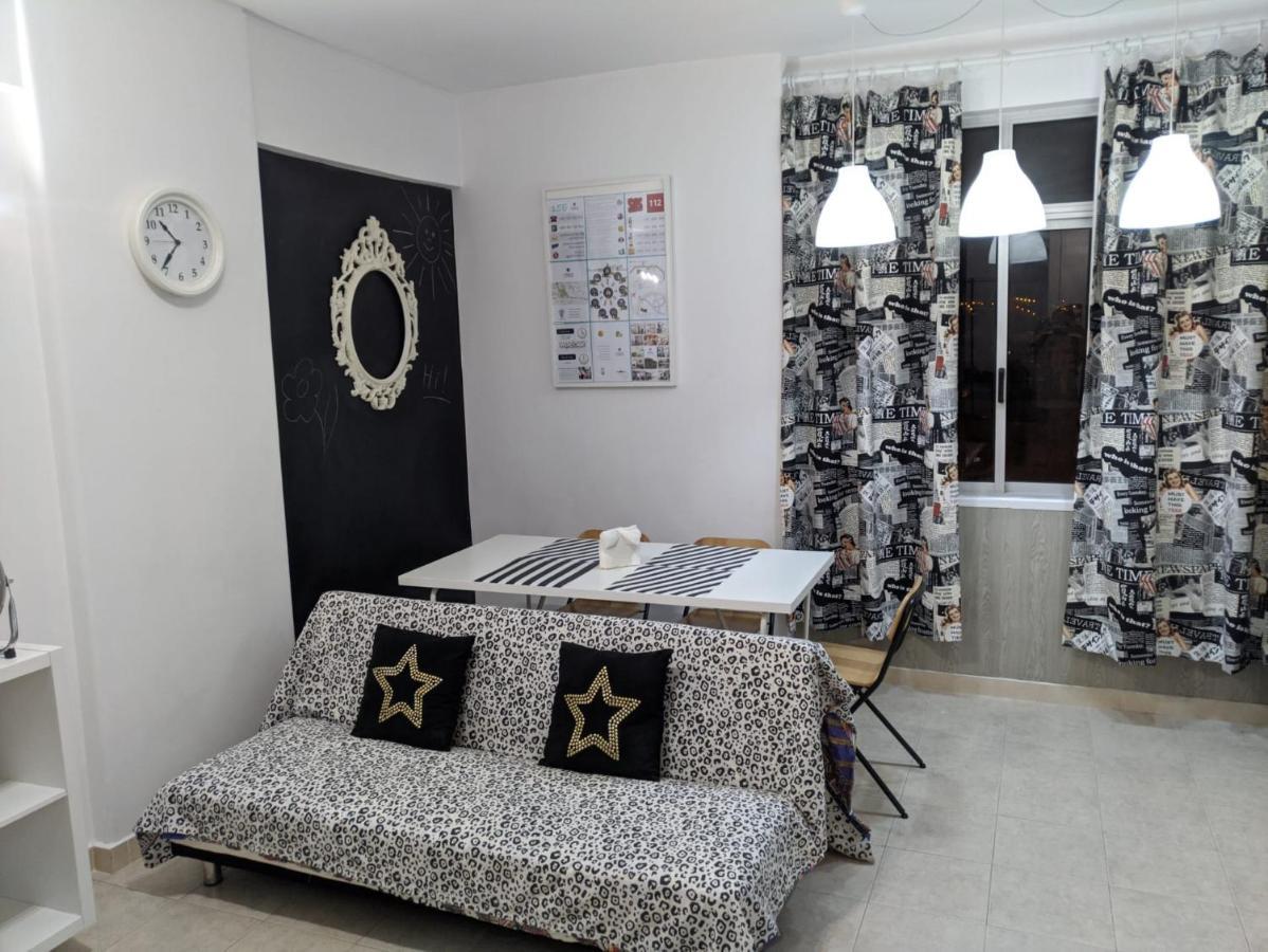 In Bed With Lisbon 15E Apartment Amadora Bagian luar foto